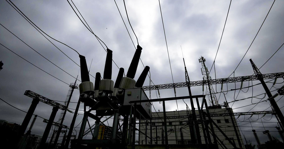 Risc major de pene de curent în R. Moldova: Deficit de până la 400 MW în orele de vârf.