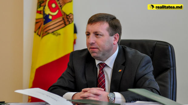 În declarația de avere, Oleg Balan mai menționează că are un automobil de model Audi A6 în valoare de 300 de mii de lei.