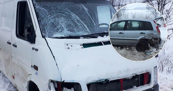 Попавший в ДТП мужчина вышел из машины и погиб под колесами другого авто.