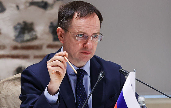 Мединский заявил о готовности Украины выполнить принципиальные требования РФ.