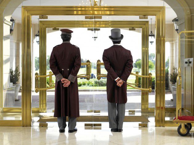 Zeci de cetățeni din R.Moldova vor munci în hotelurile unei stațiuni din România. 