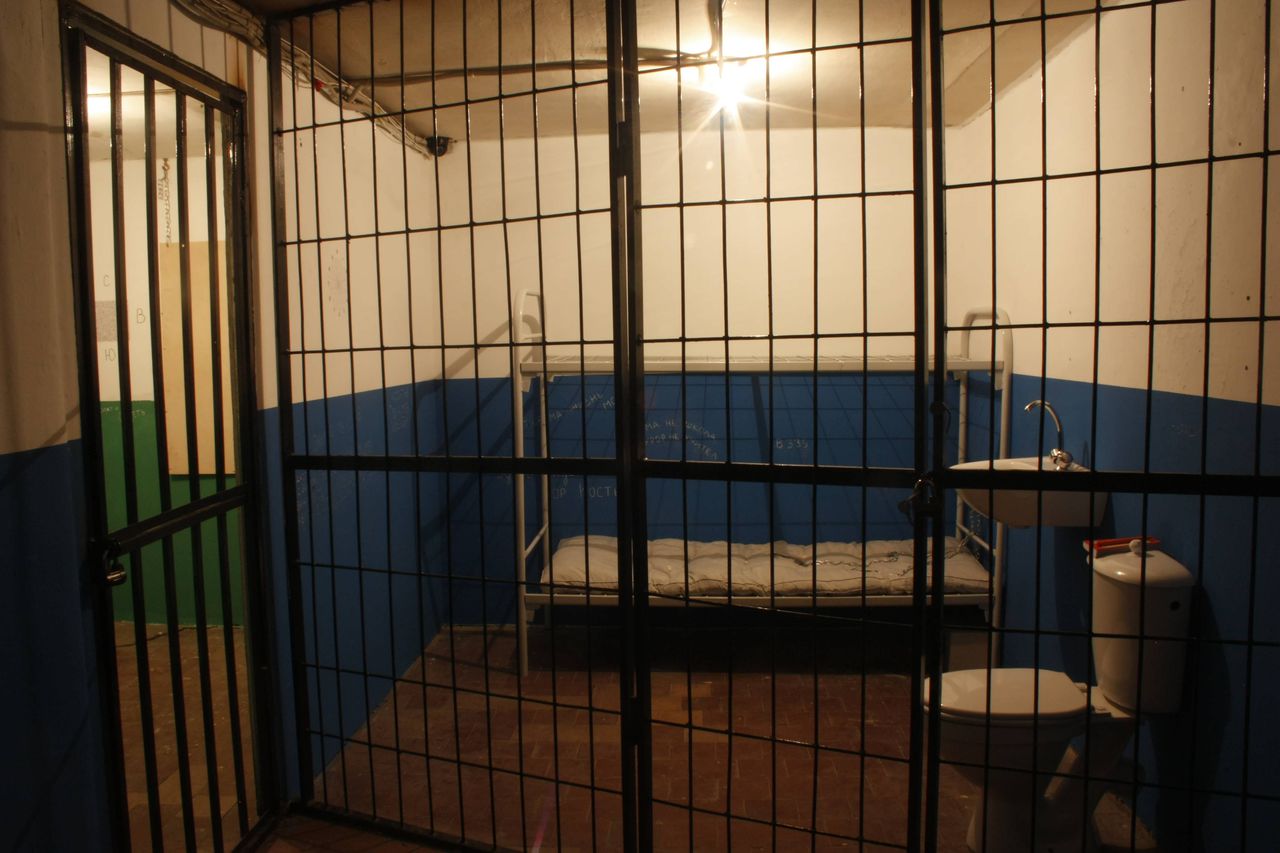 Платон подозревается к причастности к краже из ВЕМ.