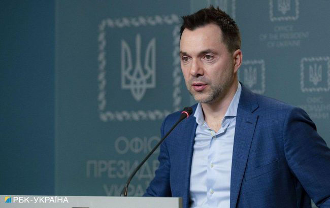 Арестович рассказал о ситуации в Мариуполе: Контрнаступление будет.