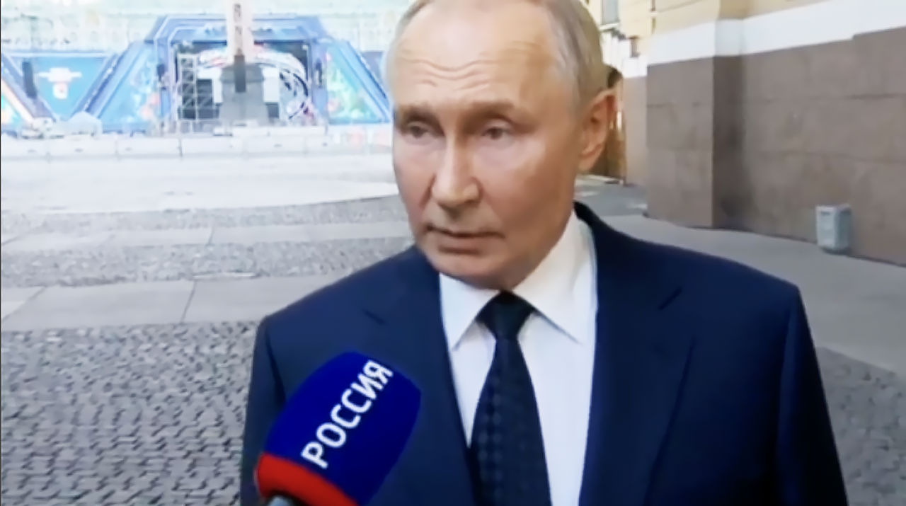 Путин: Удары вглубь России будут означать, что НАТО и США воюют с РФ.