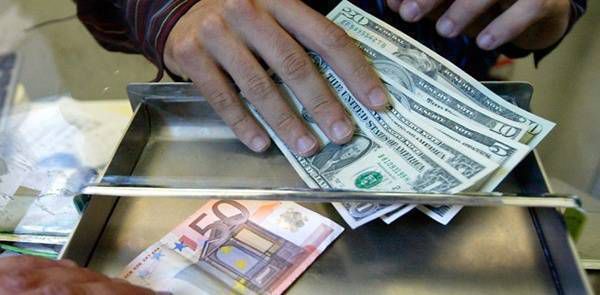 Национальный банк Молдовы установил курс основных валют на 31 января.