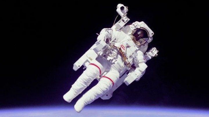 Doi astronauți ruși au făcut cea mai lungă plimbare în spațiu.