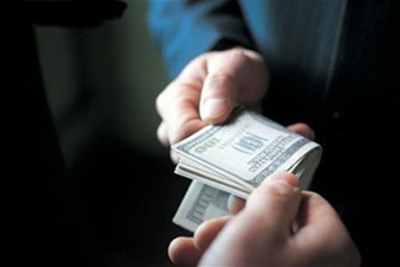 Служителю Фемиды грозит от 7 до 15 лет тюремного заключения.    Фото: obozrevatel.com