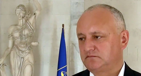 Додон: Действующему руководству нужно предъявлять обвинения ежедневно.