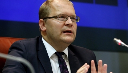 "На Украине идет война, так как страна хочет двигаться в сторону свободной Европы".