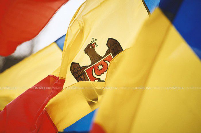 Clădirea Parlamentului va fi iluminată din exterior în culorile tricolorului. Foto: unimedia.info