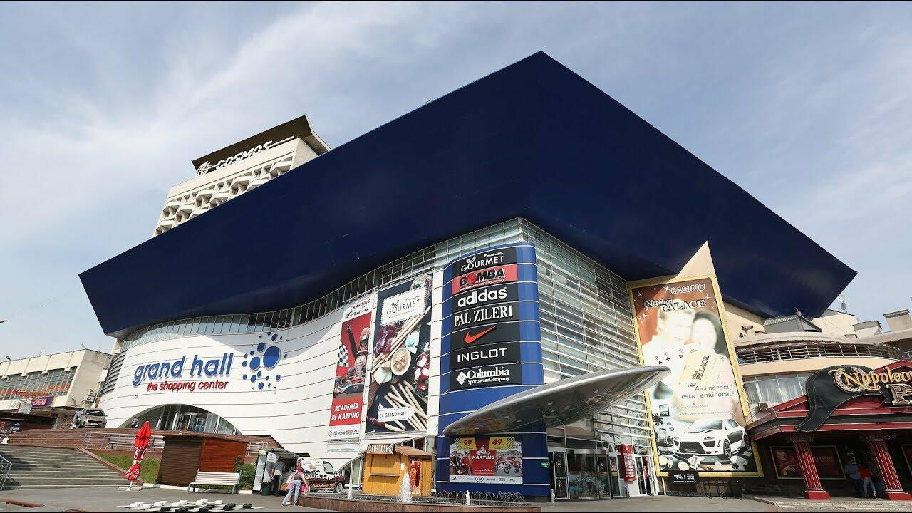 Предупреждение о бомбе в торговом центре Grand Hall оказалось ложным.