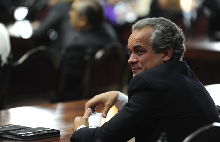 Fenomenul Plahotniuc reprezintă cel mai mare pericol pentru cursul extern al țării.