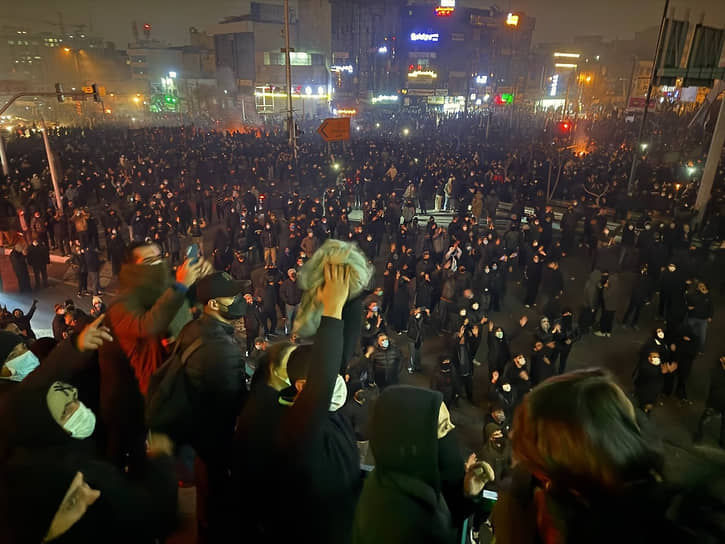 La Teheran au început noi proteste.