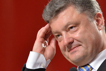 «Нам нужен новый договор о безопасности, такой же как ленд-лиз, — отметил Порошенко. Фото: Сергей Супинский / AFP
