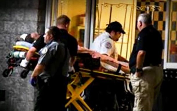 15 десантникам медицинская помощь была оказана на месте, еще семерым потребовалась госпитализация.