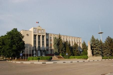 Ранее, главой райсовета Ниспорен был Василий Бытка.