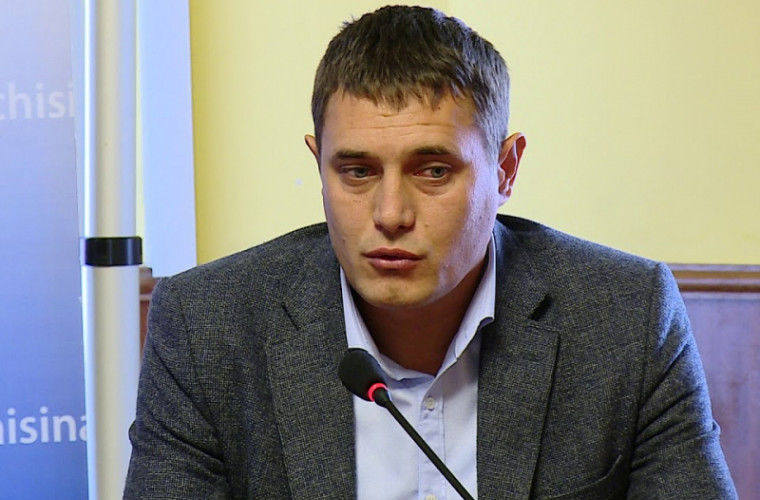 Бывший начальник Главного управления транспорта и путей сообщения Адриан Болдуреску.