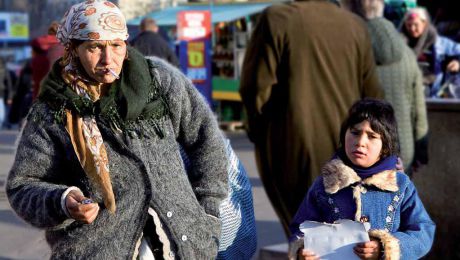 Натолкнувшись на отказ местных властей, цыгане устроили погром в городе.