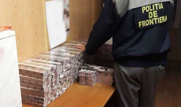 В результате проведенных проверок было установлено, что сигареты принадлежат 30-летнему гражданину Румынии.