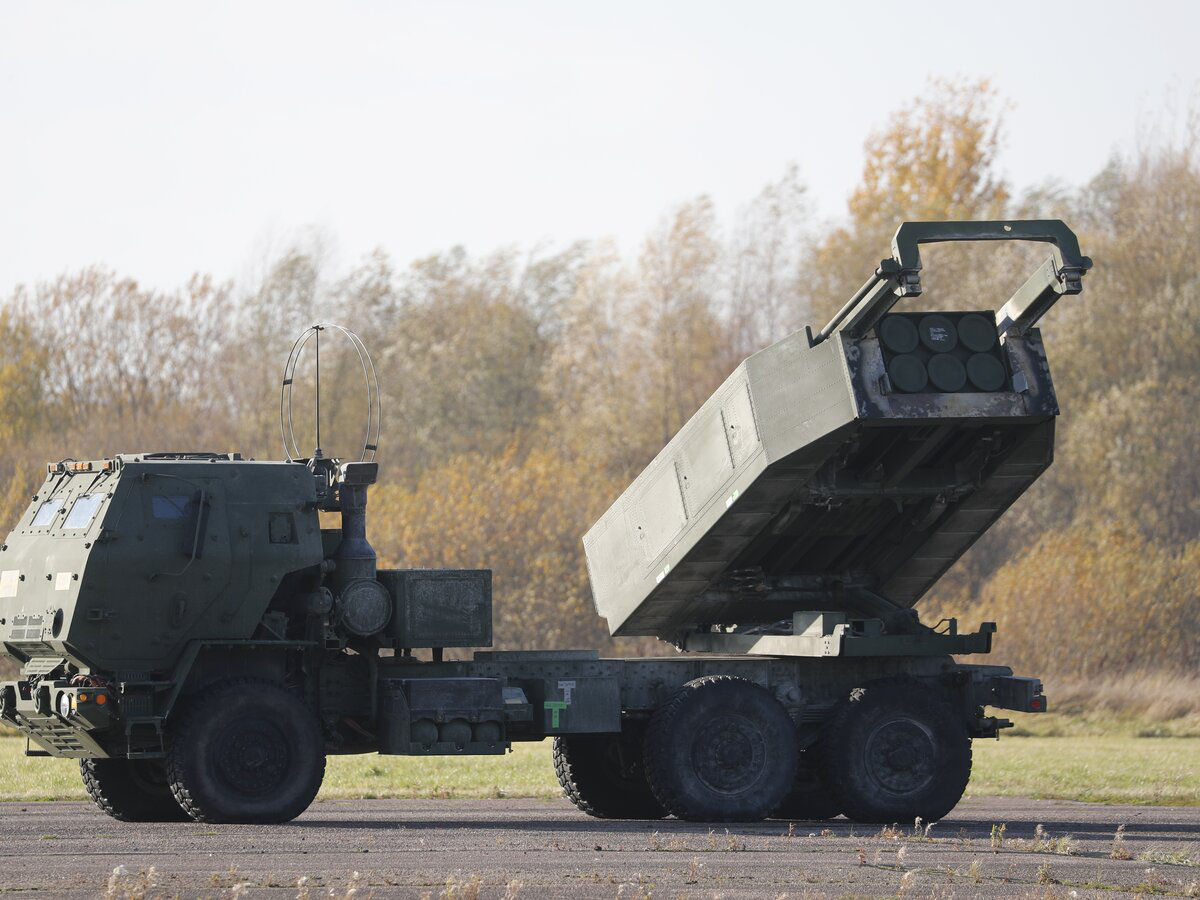 WP: Армия РФ тратит дорогие крылатые ракеты на деревянные HIMARS.