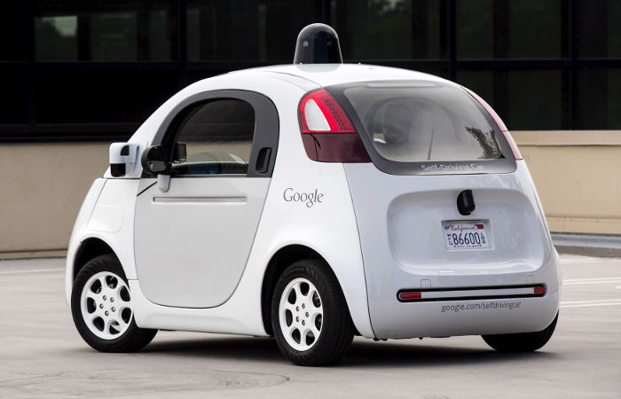В Google утверждают, что беспилотные автомобили безопасны на дорогах.