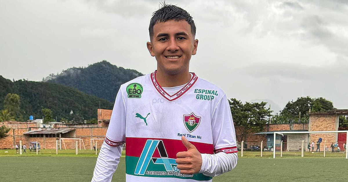 Un fotbalist de 21 de ani a murit în Peru după ce s-a lovit cu portarul în timpul unui meci.
