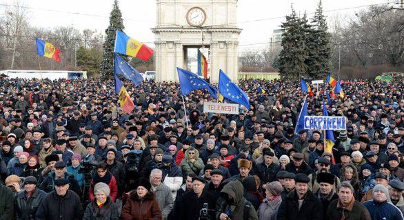 Candu a ieșit cu o „ofertă” pentru protestatari.