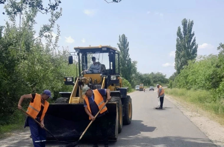 В течение недели были улучшены условия движения на 39 участках автодорог Молдовы.
