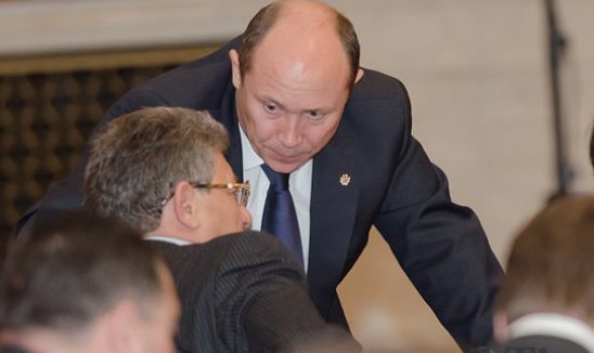 Totodată, liberal-democratul a menționat că Marian Lupu și Vlad Plahotniuc fac show.