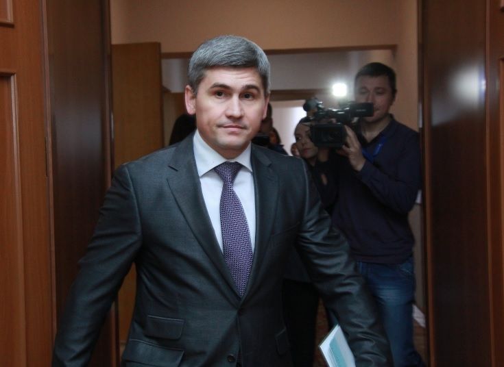 Министр внутренних дел Александр Жиздан.