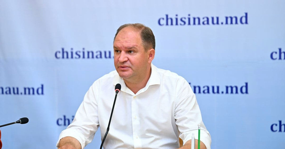 Ion Ceban a acuzat autoritățile de dublă taxare pentru salubrizare în Capitală.
