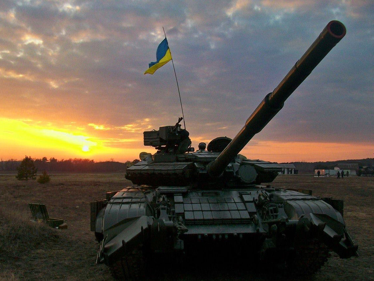В Украине хотят лишать гражданства бежавших от мобилизации мужчин.