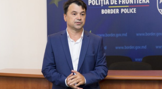 Василой призывает проверить на коронавирус сотрудников Пограничной полиции.