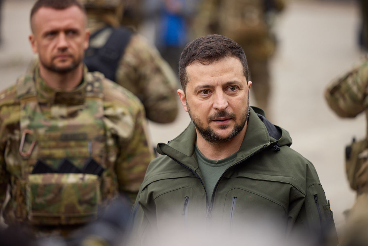 Зеленский прокомментировал резолюцию МАГАТЭ по безопасности на ЗАЭС.