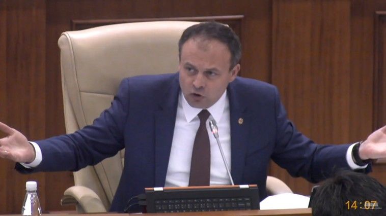 Канду повысил голос на депутатов: Где вы были полгода