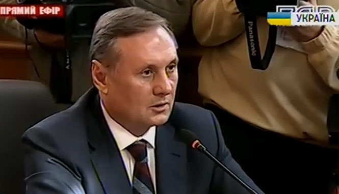 Игнорирование в парламенте мнения тех или иных фракций, является отказом прислушиваться к мнению народа, который данных депутатов выбрал, считает «регионал».