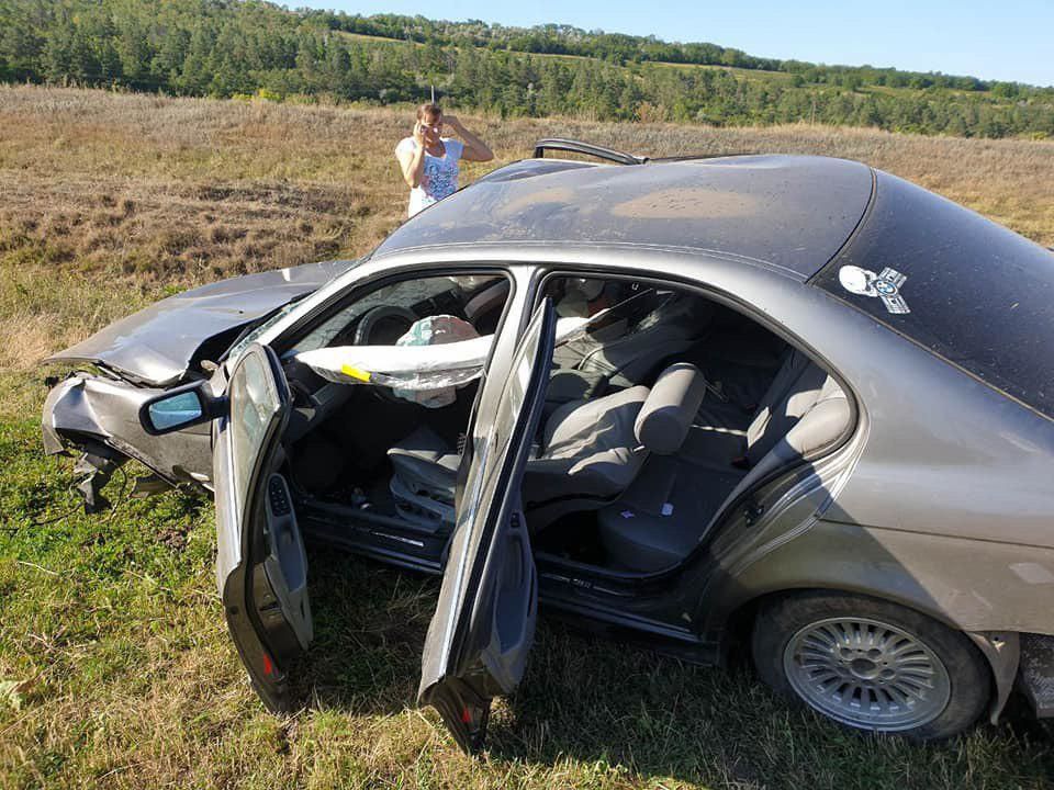 ДТП с участием BMW: у машины оторвало двигатель и колеса.