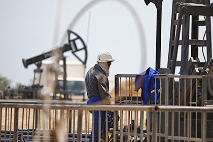 С января 2015 года нефть Brent подешевела на 37 процентов, с 52 до 33 долларов за баррель.
