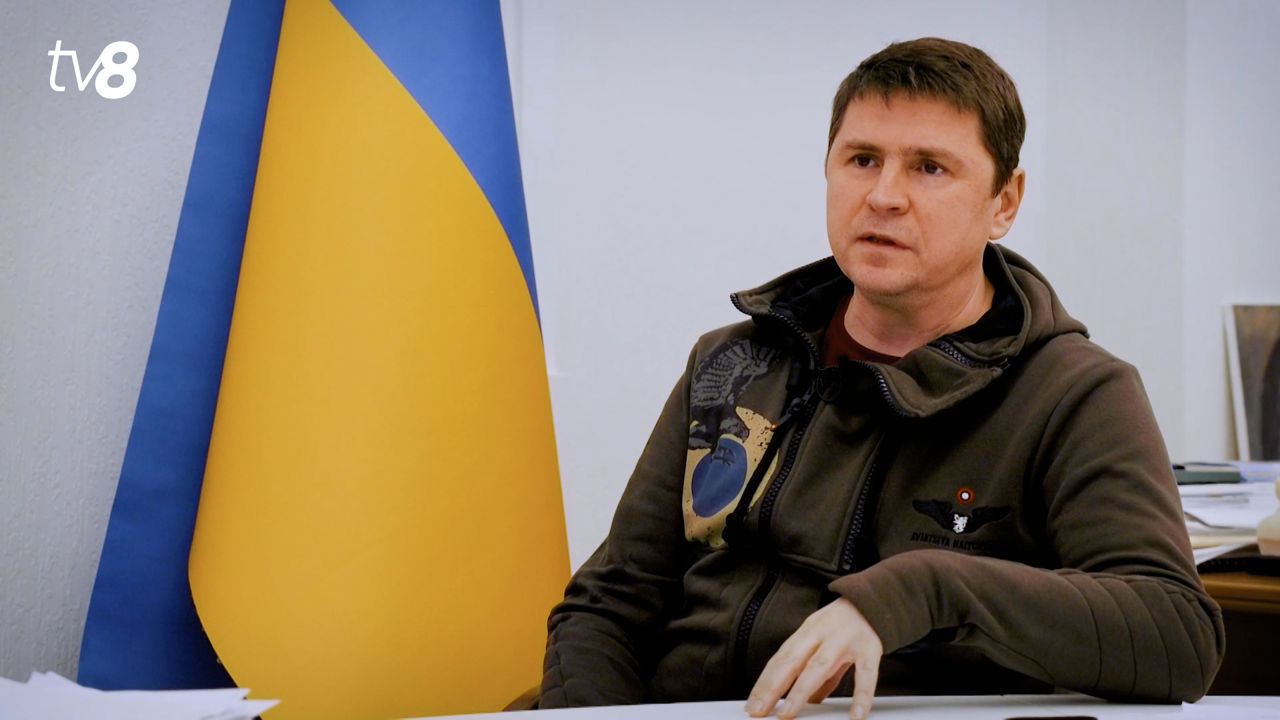 Подоляк: Хотите сохранить независимость, не нужно обсуждать реинтеграцию.