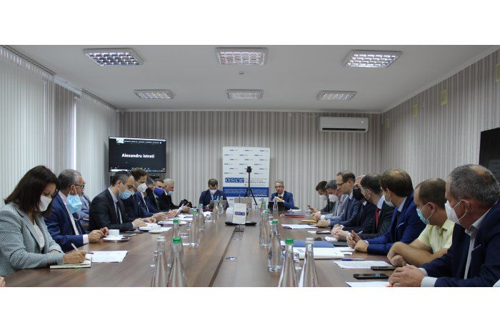 Политпредставители Кишинева и Тирасполя обсудили проблему транспорта.