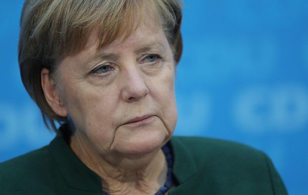 Решение вносит дисбаланс в расстановку сил на Ближнем Востоке, уверена канцлер ФРГ.
