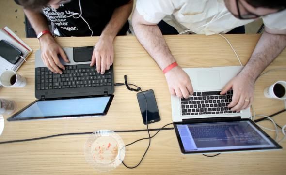 SUA ar putea îngrădi unele libertăți de exprimare pe Internet. 