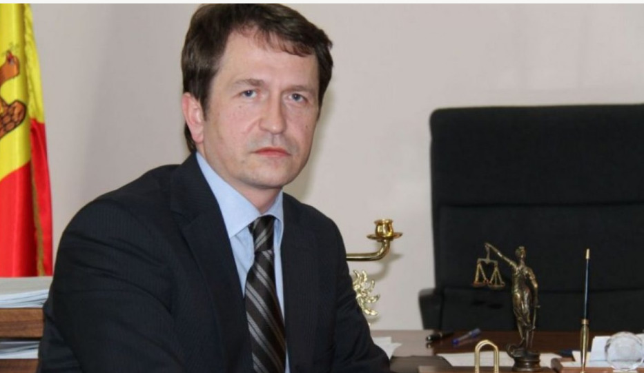 Госсекретарь МВД Дорин Пуриче подал в отставку.