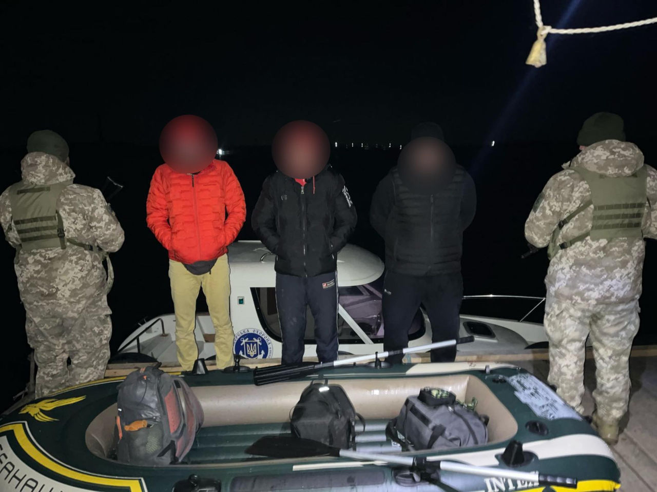 Украинцы пытались попасть в Приднестровье на резиновой лодке — за $21 тысячу.
