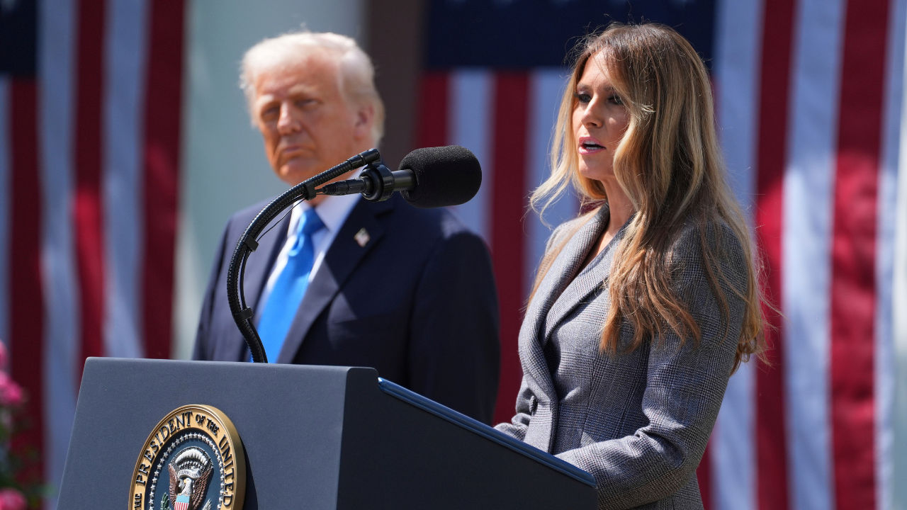 Трамп подписал закон о введении ответственности за «порноместь» в интернете.