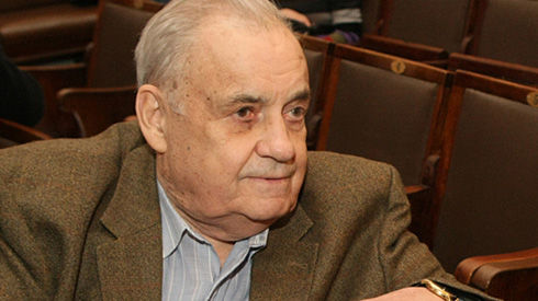Рязанову "сделали курс капельниц, ничего существенного не нашли".