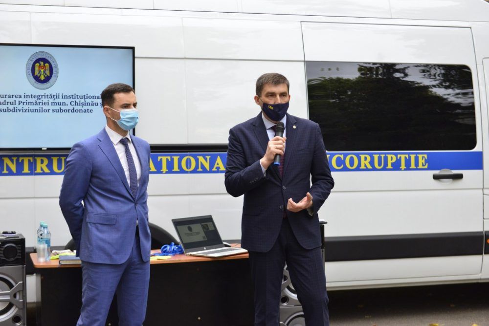 НАЦ проведет антикоррупционное обучение работников столичной примэрии. Фото: facebook.com.