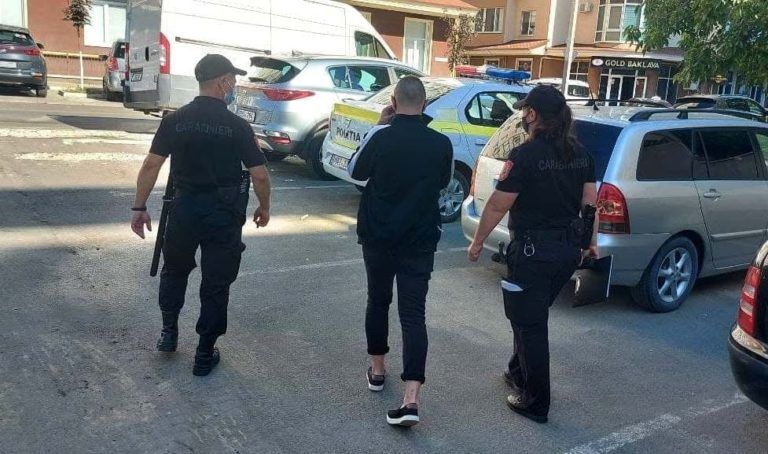 В столице задержали мужчину с запрещенным веществом.