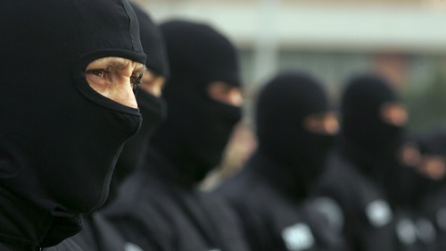 В пятницу сотрудники Генпрокуратуры и СИБа задержали несколько человек, среди которых иностранные граждане.