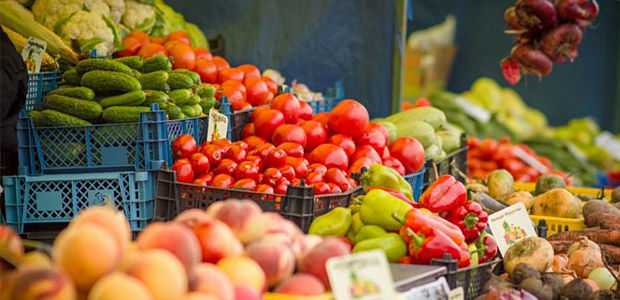 В январе цены на продукты питания существенно выросли.